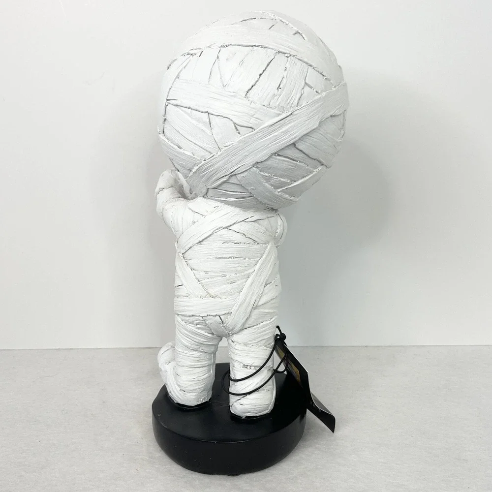 Cynthia Rowley Resin Mummy With Jack O Lantern Halloween Decor Statue Boy White